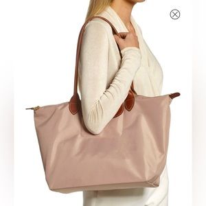 LONGCHAMP Large Le Pliage Tote Bag. Color Powder.